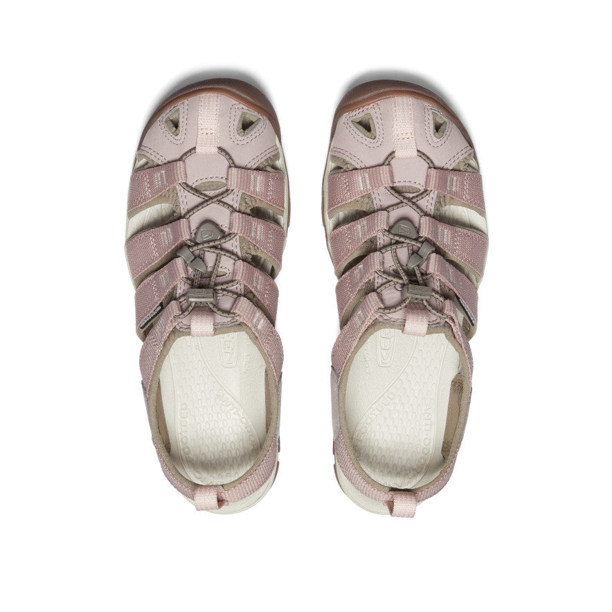 Women's Clearwater CNX Sandal | Timberwolf/Fawn - Image 2