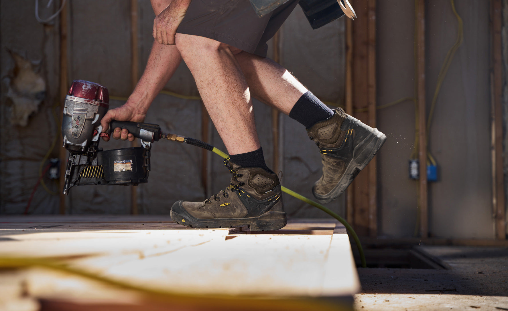 Men's Dover 6 Waterproof (Carbon Toe) | Dark Earth/Black - Image 6