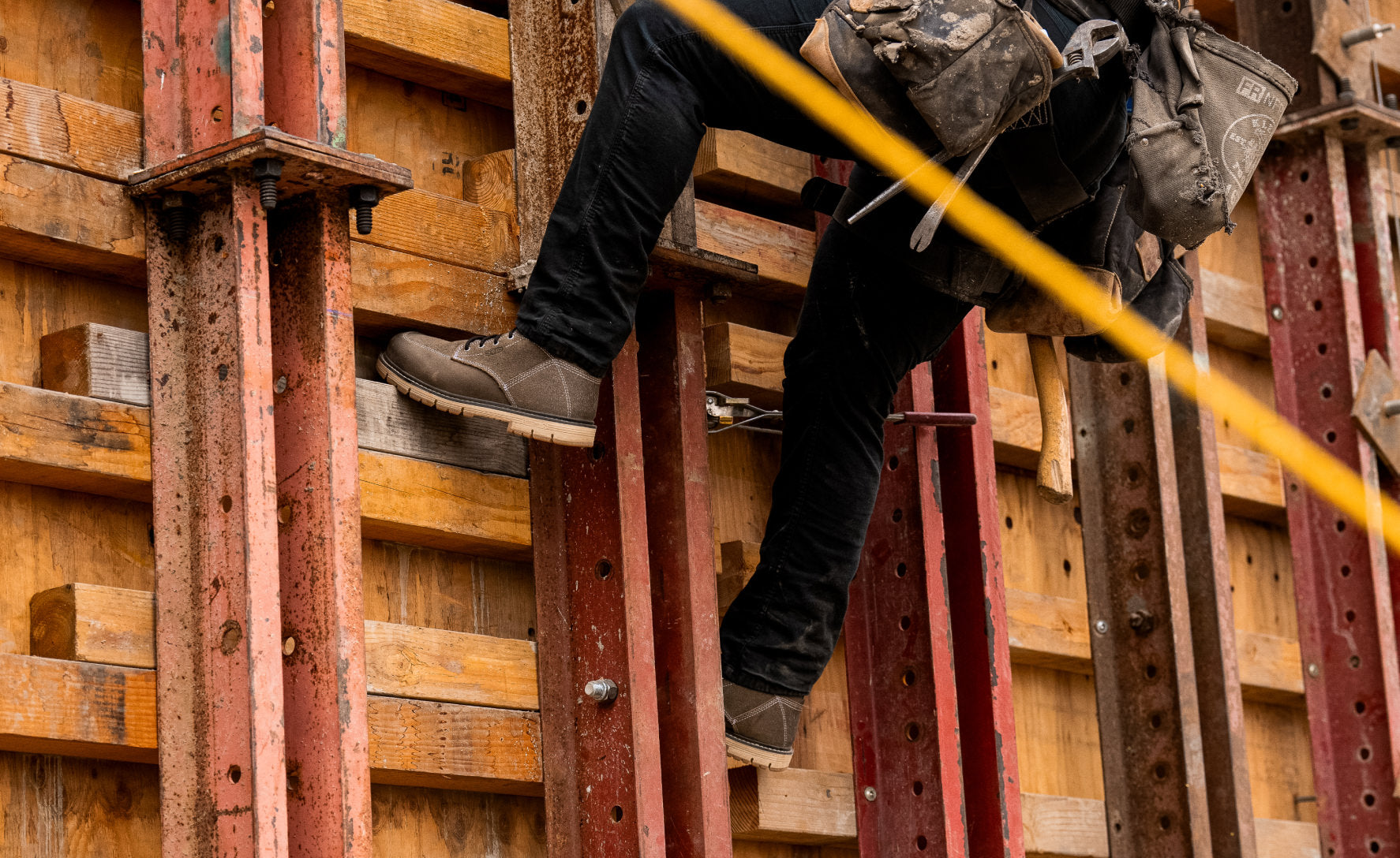 Women's San Jose 6 Waterproof 90° Heel Boot (Aluminum Toe) | Steel Grey/Gum - Image 7