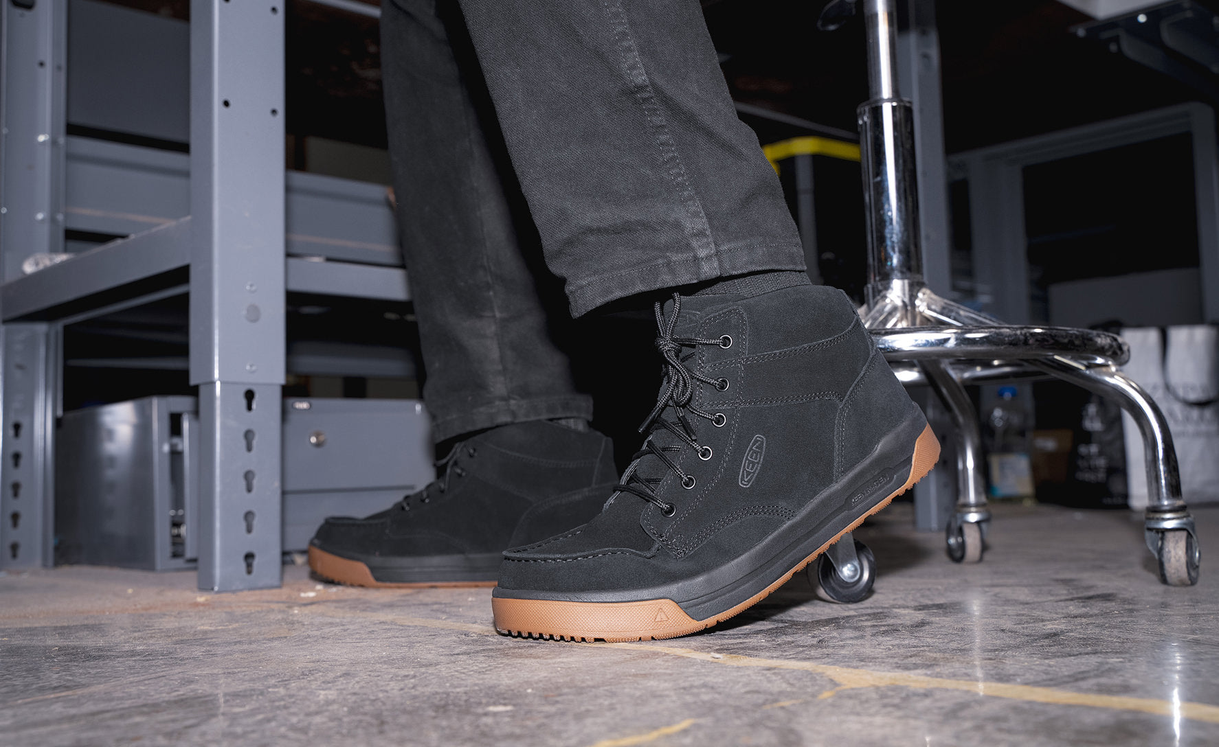 Men's Gibson Boot (Soft Toe) | Black/Gum - Image 7
