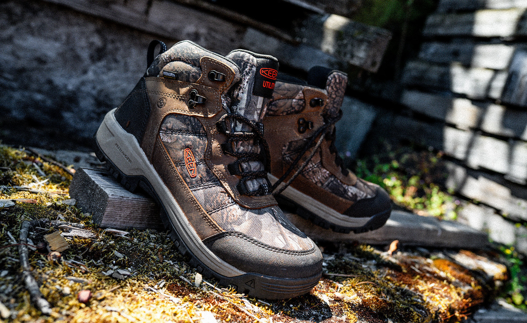 Women's Skokie Waterproof Work Boot (Soft Toe) | Camo/Black - Image 7