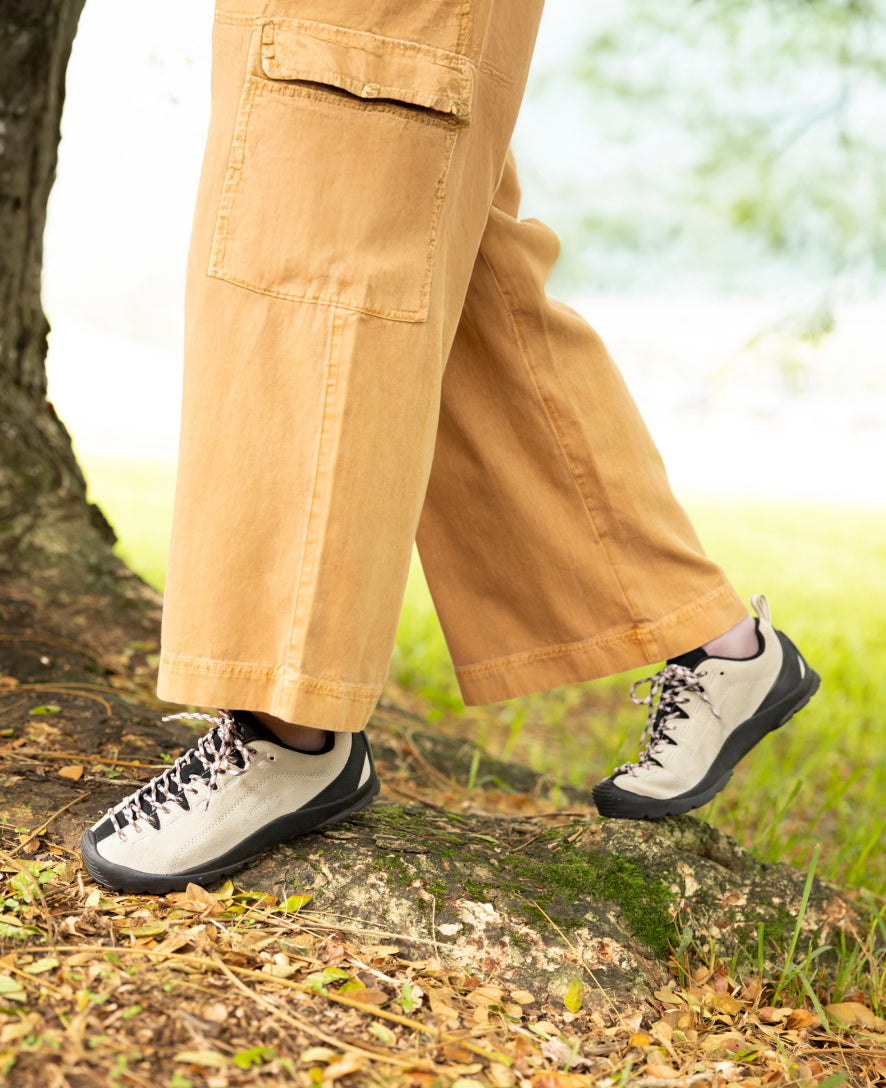 Women's Jasper Sneaker | Birch/Black - Image 8